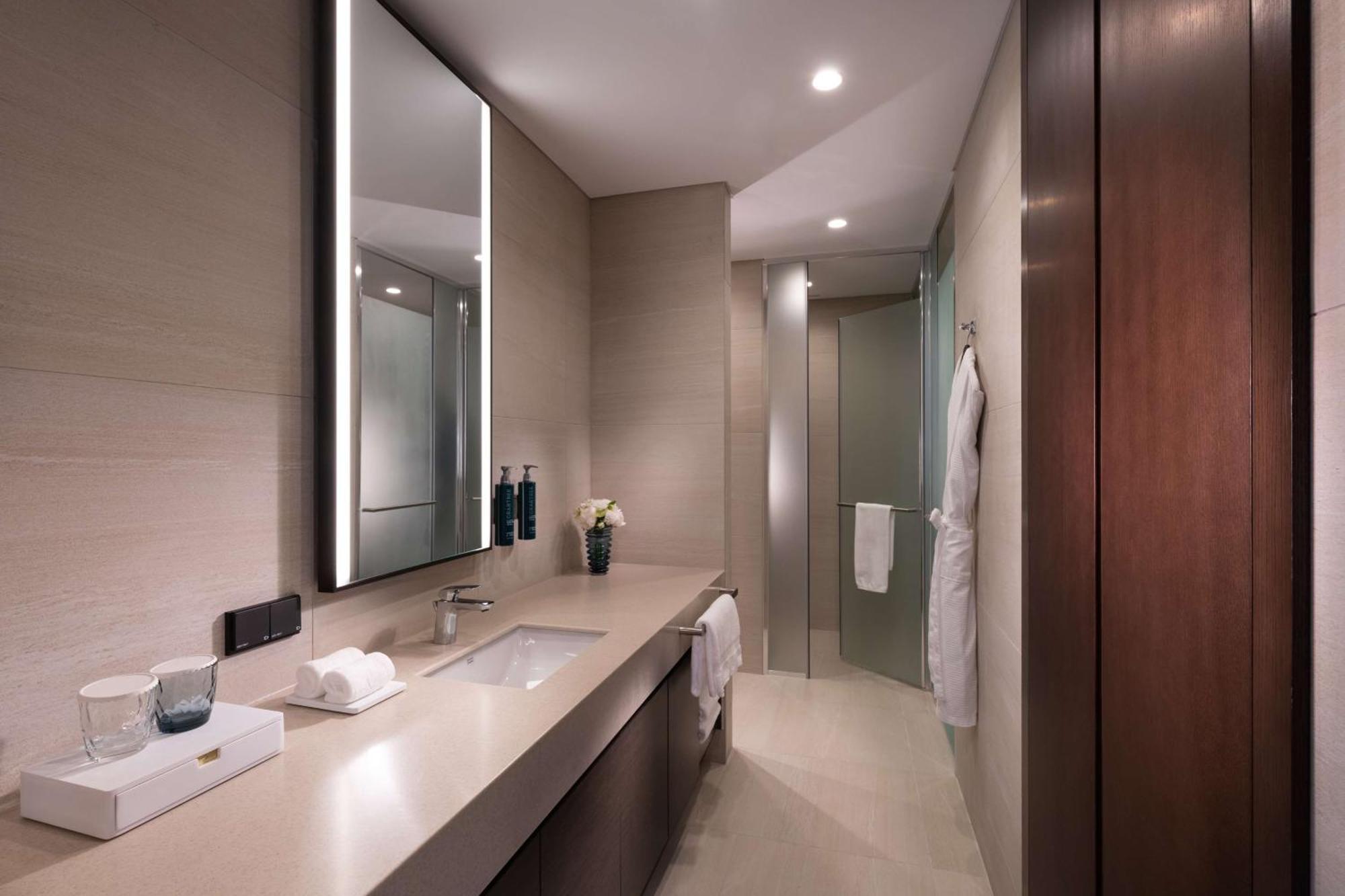 Doubletree By Hilton Seoul Pangyo Residences Соннам Екстер'єр фото
